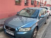 Usado Volvo V50 Momentum 136 CV (100 kW) 2009 Azul Familiar