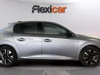 Usado Peugeot 208 Allure 101 CV (74 kW) 2025 Gris Utilitario