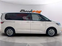 Usado VW Multivan 150 CV (110 kW) 2024 Blanco Monovolumen