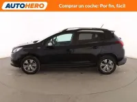 Usado Peugeot 2008 Style 99 CV (72 kW) 2018 Negro SUV