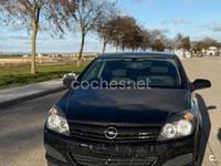 Usado Opel Astra GTC Enjoy 105 CV (77 kW) 2005 Negro Berlina