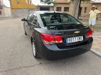 Usado Chevrolet Cruze LT 150 CV (110 kW) 2010 Negro Berlina