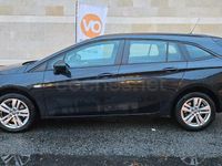 Usado Opel Astra Dynamic 136 CV (100 kW) 2016 Negro Familiar