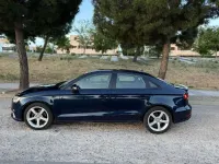 Usado Audi A3 Sport 110 CV (80 kW) 2016 Azul Berlina