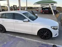 Usado Mercedes C200 Avantgarde 136 CV (100 kW) 2015 Blanco Familiar