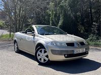 Usado Renault Mégane Cabriolet Dynamique 110 CV (80 kW) 2004 Verde Descapotable