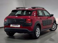Usado Citroën C4 Cactus Feel 100 CV (73 kW) 2017 Granate Utilitario