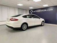 Usado Ford Mondeo Trend 160 CV (117 kW) 2018 Blanco platino (especial) Berlina