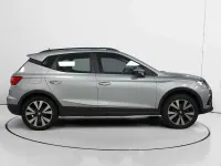 Usado Seat Arona Style 110 CV (80 kW) 2021 Gris SUV