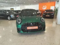 Usado Mini John Cooper Works 204 CV (150 kW) 2026 Verde Utilitario
