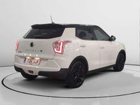 Usado SsangYong Tivoli 116 CV (85 kW) 2015 Blanco SUV