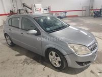 Usado Opel Astra Energy 100 CV (73 kW) 2009 Gris / plata Berlina