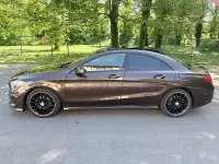 Usado Mercedes CLA200 AMG line 136 CV (100 kW) 2016 Marrón Coupe