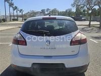Usado Renault Mégane LIMITED 95 CV (69 kW) 2015 Blanco Berlina