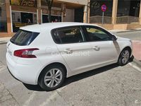 Usado Peugeot 308 Active 92 CV (67 kW) 2014 Blanco Berlina