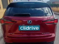Usado Lexus NX300h Executive Line 155 CV (114 kW) 2019 Burdeos SUV