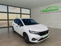 Usado Dacia Sandero Essentiel 100 CV (73 kW) 2021 Blanco