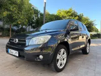 Usado Toyota RAV4 Premium 177 CV (130 kW) 2008 Negro SUV