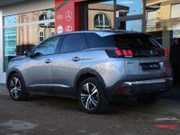Usado Peugeot 3008 Allure 120 CV (88 kW) 2018 Gris / plata SUV