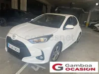 Usado Toyota Yaris Hybrid Active 116 CV (85 kW) 2025 Blanco Berlina