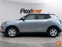 Usado SsangYong Tivoli 135 CV (99 kW) 2024 Gris