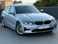 Usado BMW 318 Advantage 150 CV (110 kW) 2021 Gris / plata Berlina