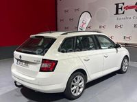 Usado Skoda Fabia Ambition 90 CV (66 kW) 2016 Blanco Familiar
