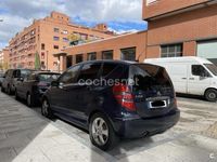 Usado Mercedes A150 Avantgarde 95 CV (69 kW) 2006 Azul Monovolumen