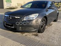 Usado Opel Insignia Selective 130 CV (95 kW) 2012 Gris / plata Familiar