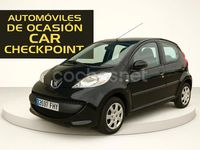 Usado Peugeot 107 54 CV (39 kW) 2008 Negro Utilitario