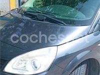 Usado Renault Grand Scénic II Dynamique 110 CV (80 kW) 2007 Gris / plata Monovolumen