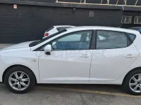 Usado Seat Ibiza Style 85 CV (62 kW) 2009 Blanco Berlina