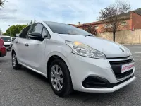 Usado Peugeot 208 Access 75 CV (55 kW) 2016 Blanco Utilitario