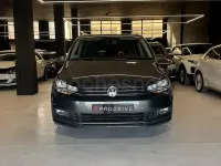 Usado VW Touran Advance 150 CV (110 kW) 2017 Gris / plata Monovolumen