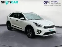 Käytetty Kia Niro 141 HP (103 kW) 2021 Valkoinen Katumaasturi