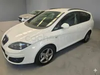 Usado Seat Altea XL Style 105 CV (77 kW) 2010 Blanco Monovolumen