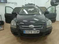 Usado Kia Sportage 142 CV (104 kW) 2008 Negro SUV