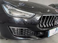 Usado Maserati Ghibli GranLusso 275 CV (202 kW) 2018 Negro Berlina
