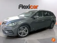 Usado VW Golf VII Sport 150 CV (110 kW) 2019 Gris Familiar