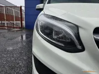 Usado Mercedes B200 AMG line 136 CV (100 kW) 2015 Blanco Utilitario