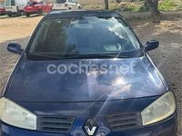 Usado Renault Mégane II Dynamique 115 CV (84 kW) 2004 Azul Berlina
