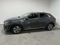 Usado Kia XCeed 120 CV (88 kW) 2023 Gris SUV