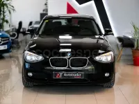 Usado BMW 116 116 CV (85 kW) 2012 Negro Utilitario