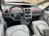 Usado Citroën Xsara Picasso Exclusive 110 CV (80 kW) 2006 Negro Monovolumen