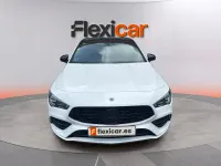 Usado Mercedes CLA200 Shooting Brake 163 CV (119 kW) 2020 Blanco Familiar