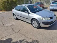 Usado Renault Mégane II Authentique 100 CV (73 kW) 2005 Gris / plata Berlina