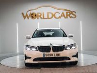 Usado BMW 318 M Sport 151 CV (111 kW) 2020 Blanco Familiar