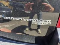 Usado Chrysler Voyager Limited 163 CV (119 kW) 2012 Negro Monovolumen