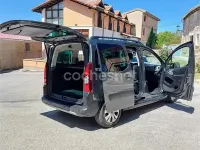 Usado Citroën Berlingo Feel 120 CV (88 kW) 2016 Gris / plata Monovolumen