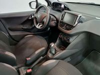 usado Peugeot 208 1.2 Puretech Style 82